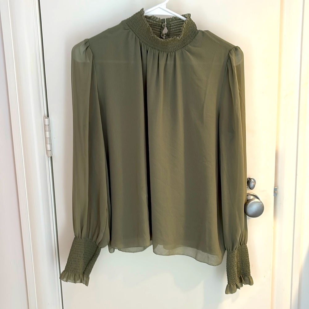 Olive green Aritzia Wilfred top